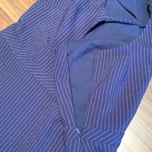 3/$30 - Banana Republic Striped Tank Top Size 14 - Picture 10 of 11